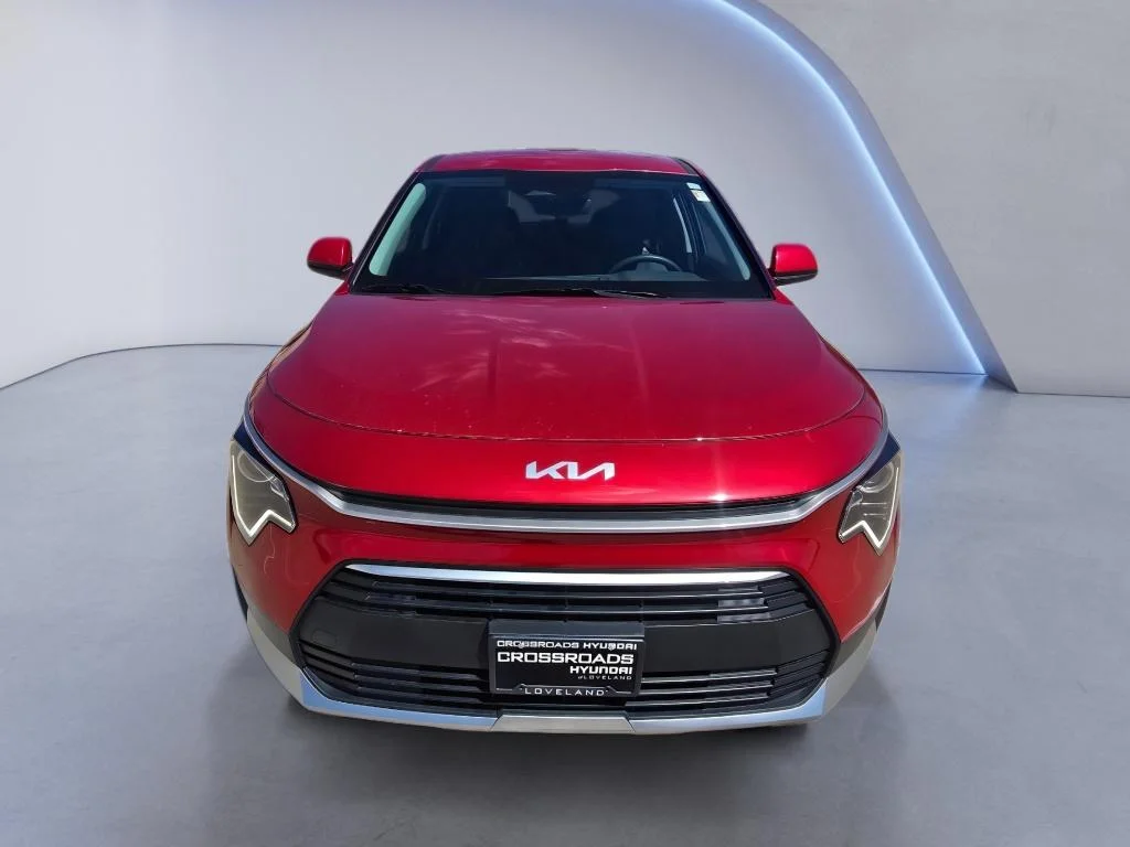 Used 2025 Runway Red Kia LX image 9