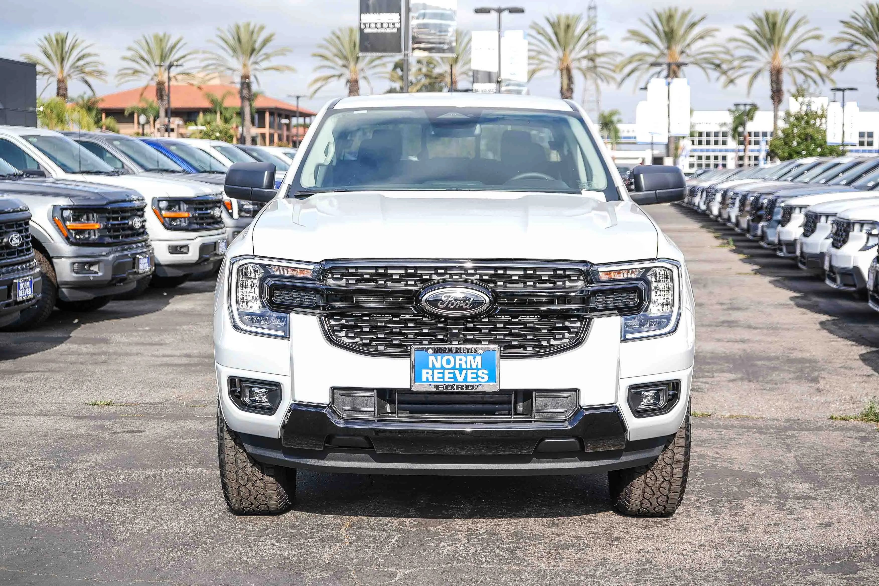 New 2026 Avalanche Ford XLT image 2