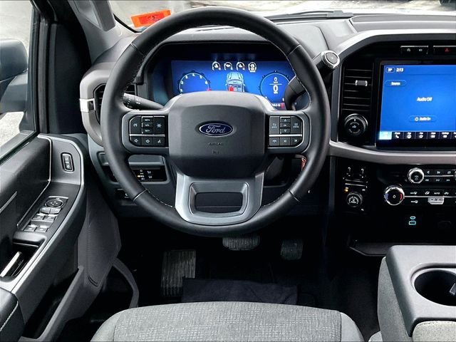 Used 2024 White Ford XLT image 5