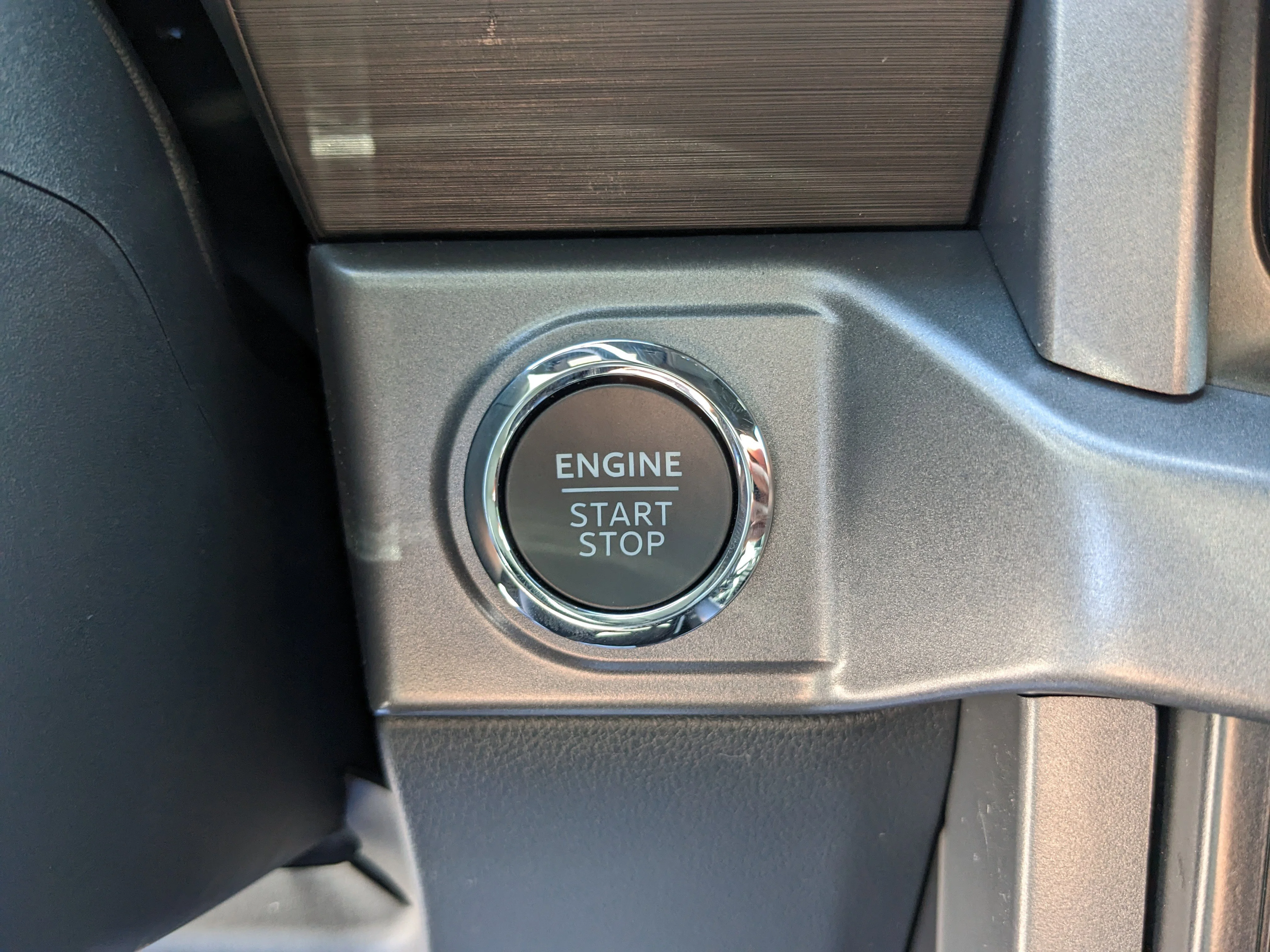 New 2026 Agate Black Metallic Ford XLT image 26