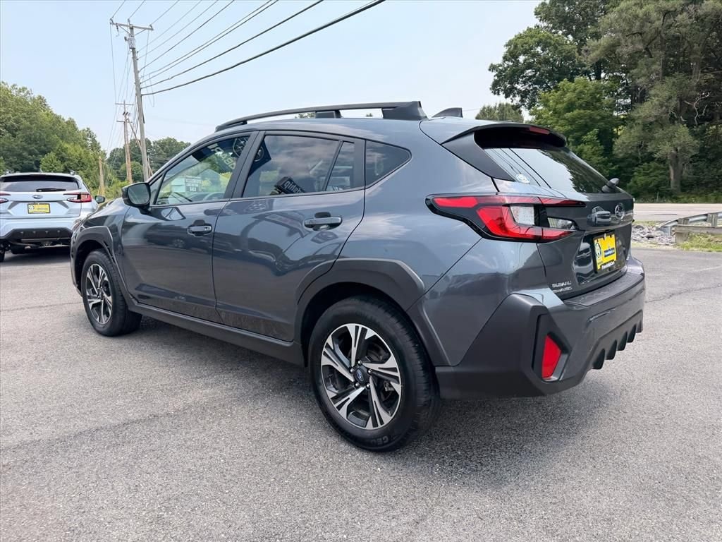 Used 2025 Gray Subaru Premium image 5