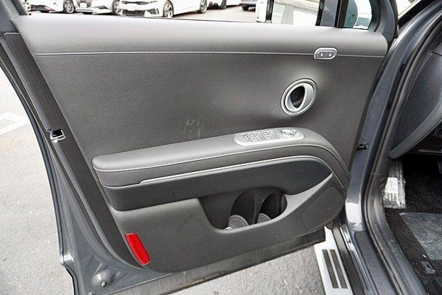 New 2026 Gray Hyundai SEL Premium AWD image 28