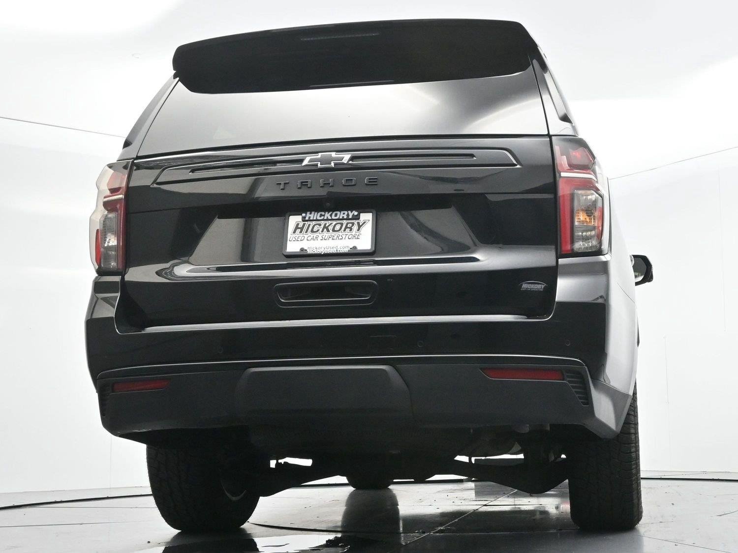 Used 2024 Black Chevrolet Z71 image 57