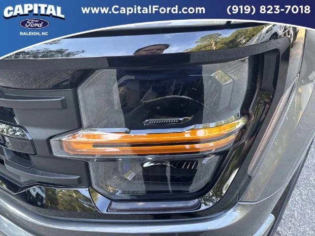 Used 2024 Gray Ford XLT image 11