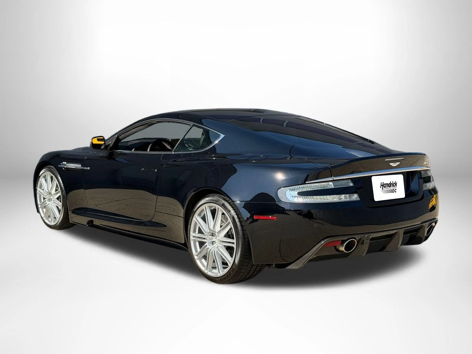 Used 2009 Storm Black Aston Martin  image 2
