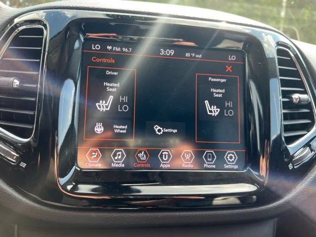 Used 2019 Black Jeep Limited image 19