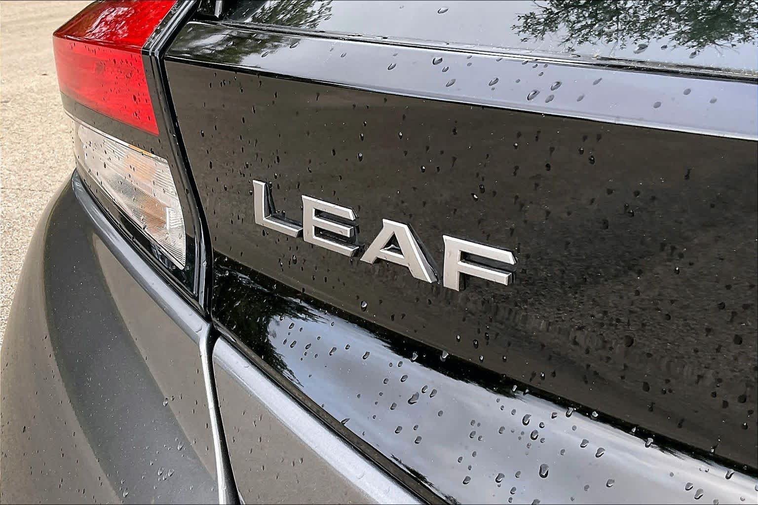Used 2025 Gun Metallic Nissan S image 9