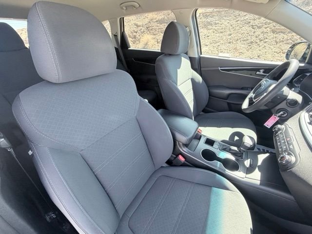 2019 Kia Sorento L - Photo 27