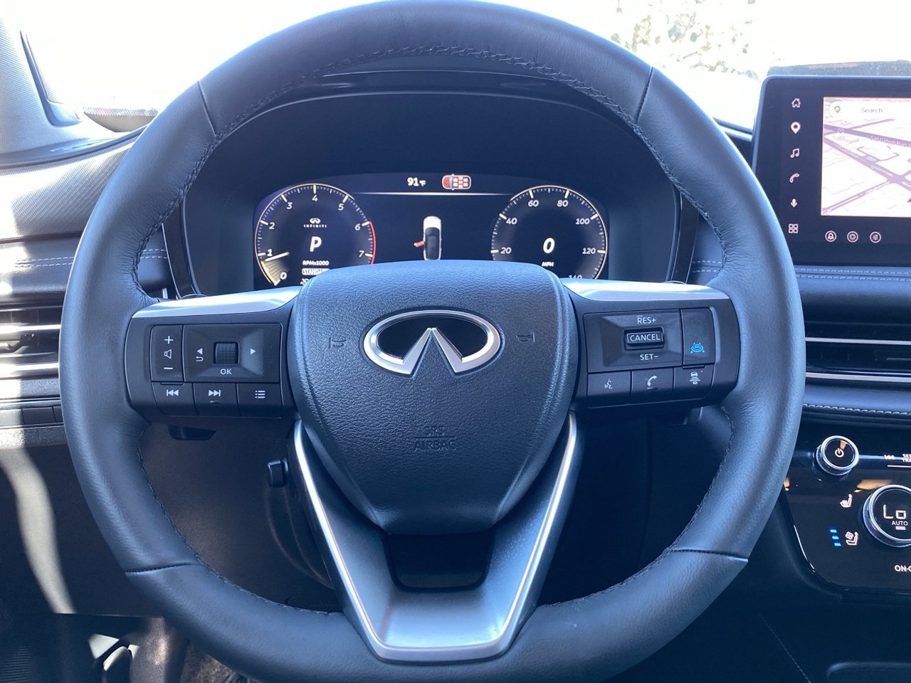 Certified Used 2027 Radiant White INFINITI LUXE image 26