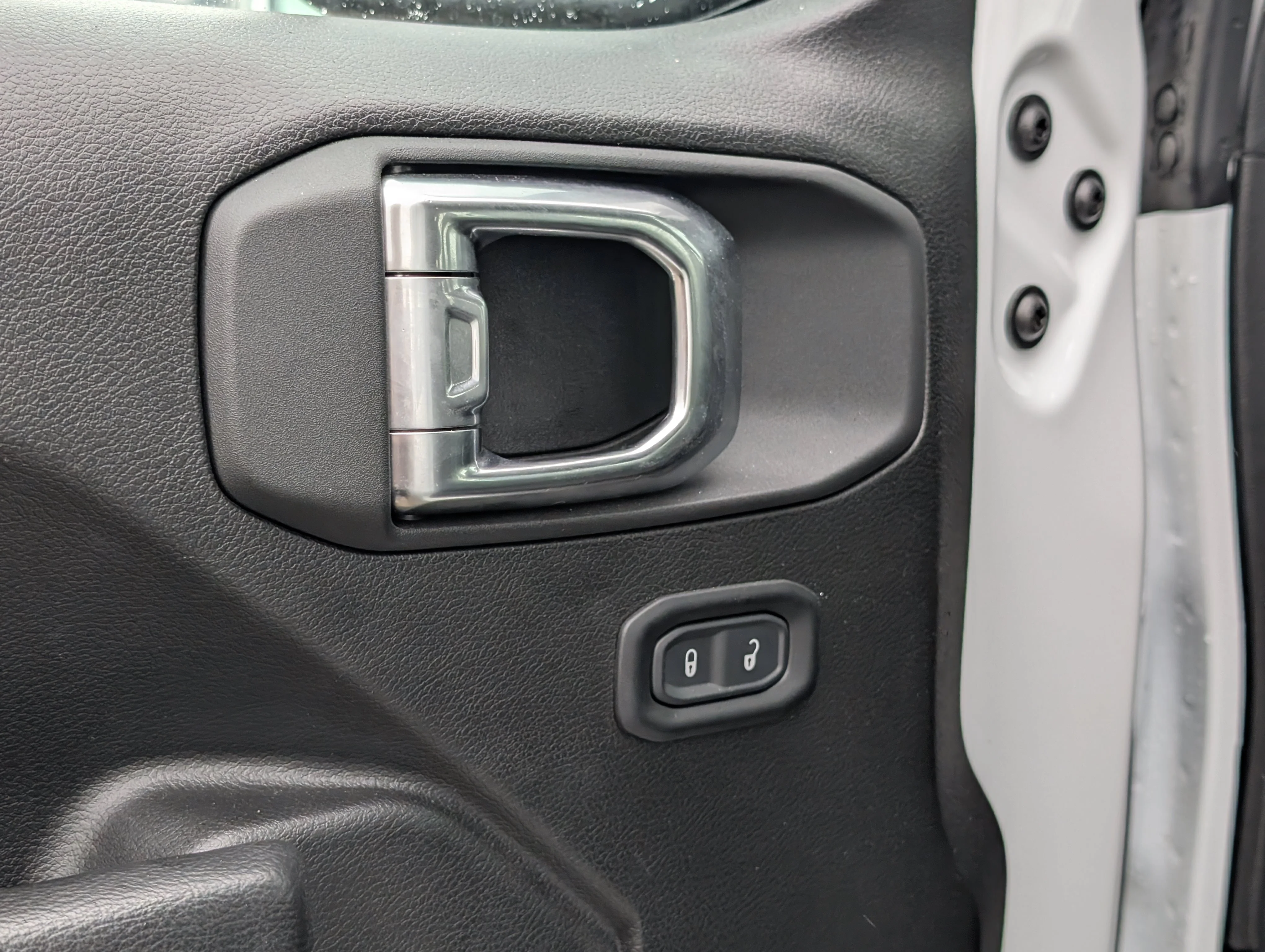 Used 2025 Bright White Jeep Sport image 16