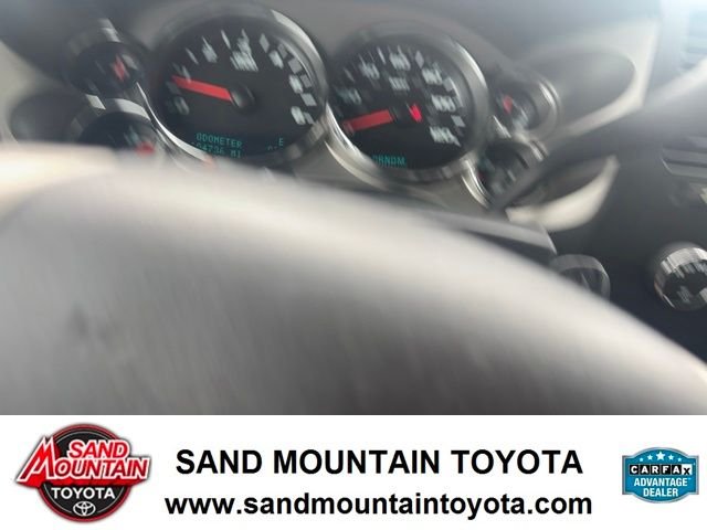 Used 2012 Silver GMC SLE image 17