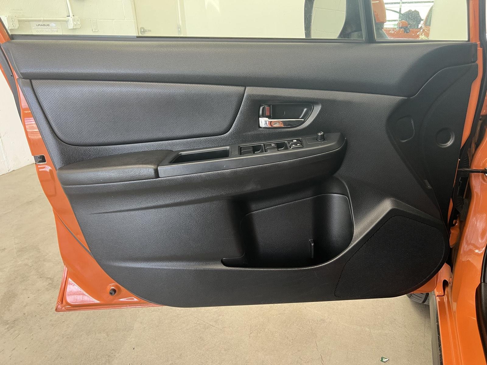 2014 Subaru XV Crosstrek Limited - Photo 11