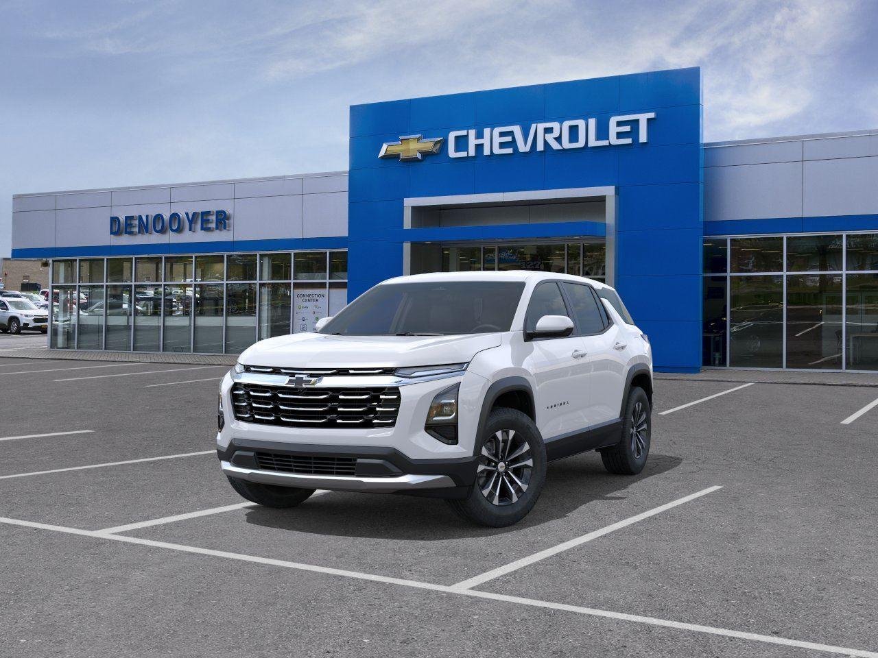 2027 Chevrolet Equinox LT - Photo 8