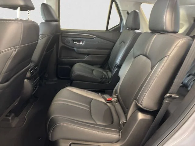 New 2026 Sonic Gray Pearl Honda Touring image 14