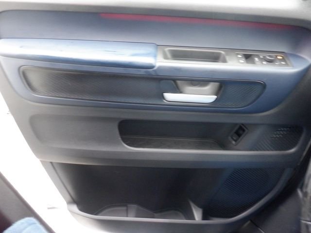 2025 Volkswagen ID. Buzz PRO S - Photo 11