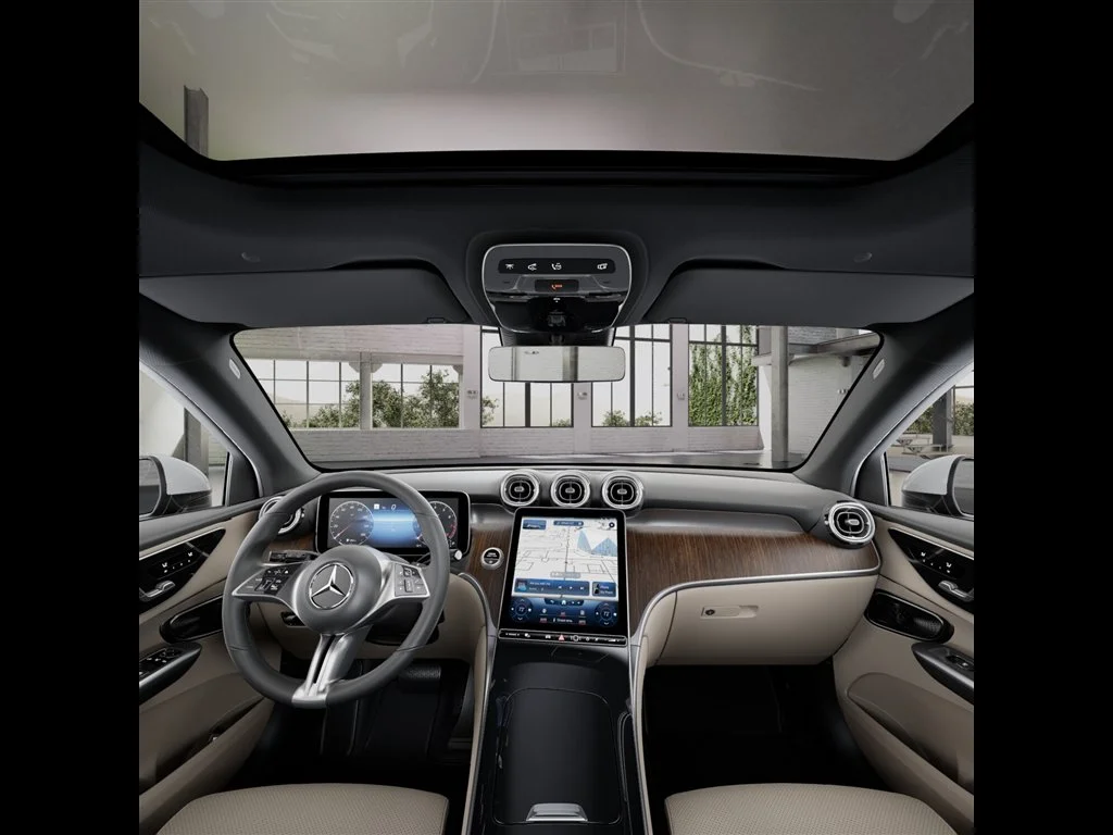New 2026 Polar White Mercedes-Benz GLC 300 image 89