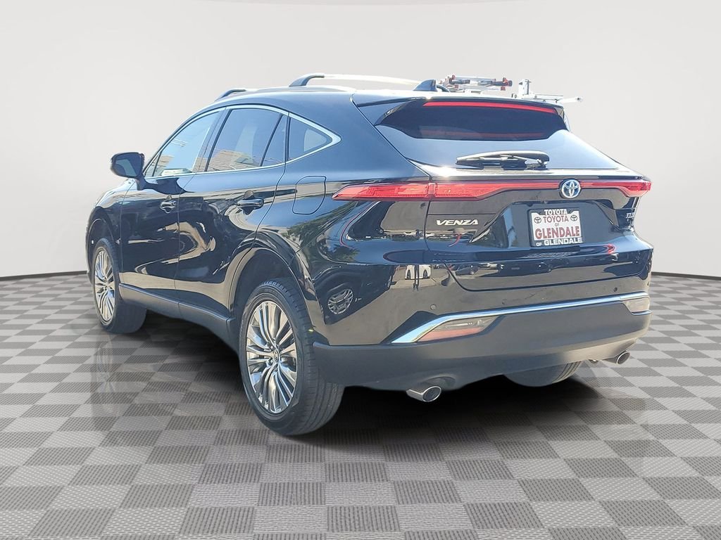 Used 2024 Black Metallic Toyota XLE image 3