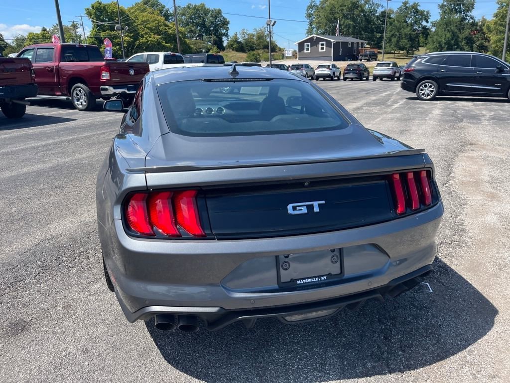2023 Ford Mustang GT Premium photo 3