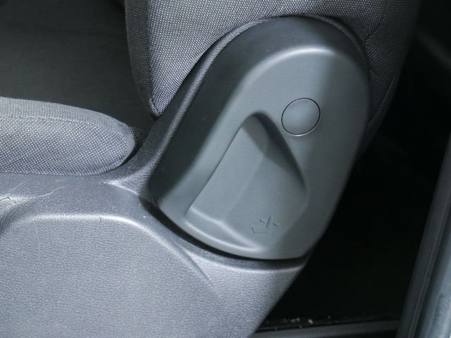 Used 2015 White Ford XL image 21