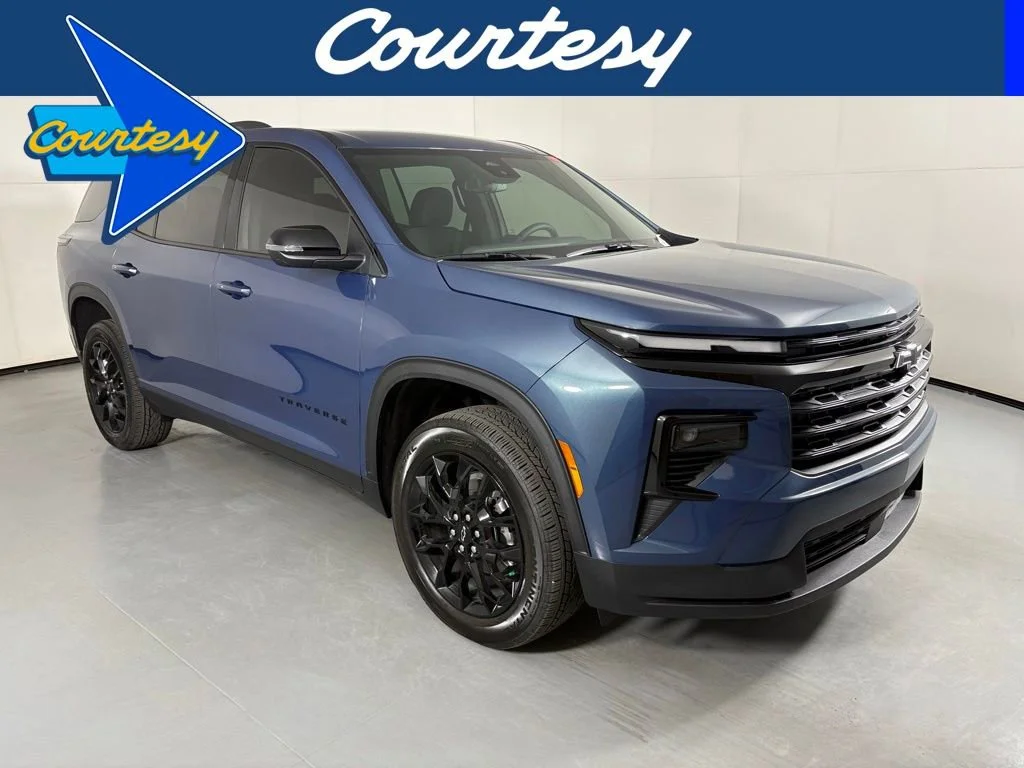 2026 Chevrolet Traverse FWD LT's photo