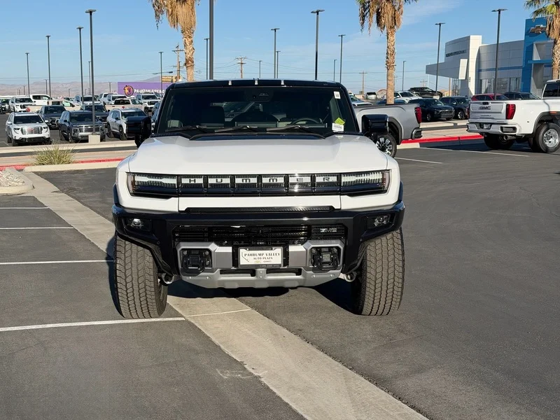 New 2026 Interstellar White GMC 2X image 8