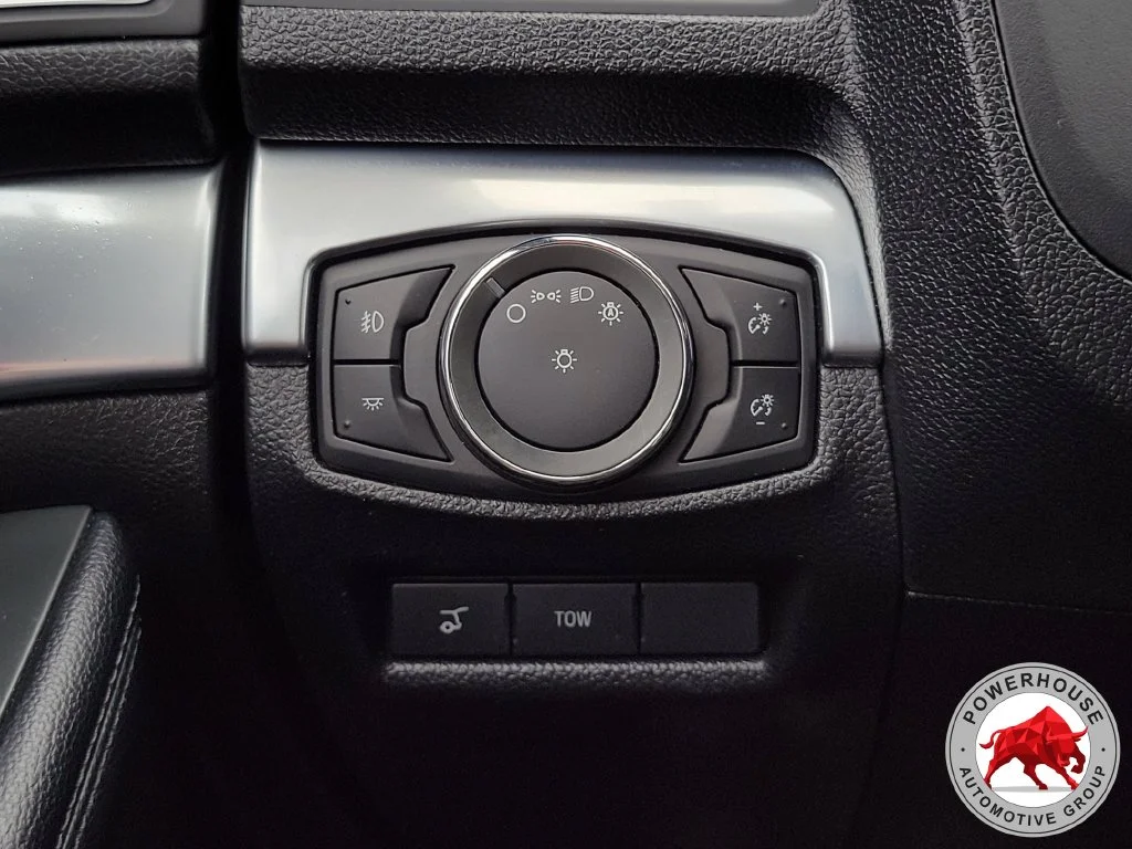 Used 2017 Red Ford Sport image 29