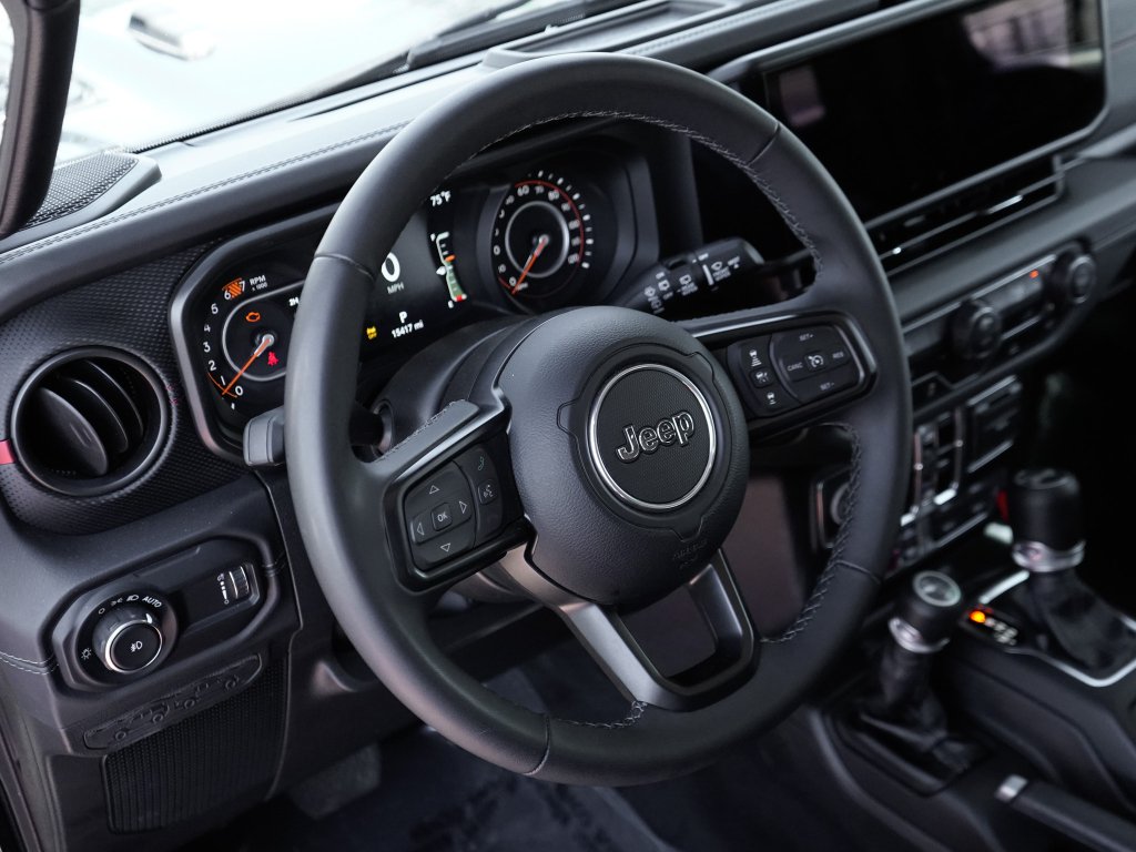 Used 2025 Black Clearcoat Jeep Rubicon image 16