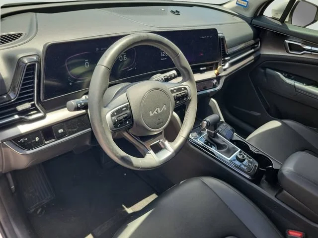 Used 2024 White Kia EX image 18