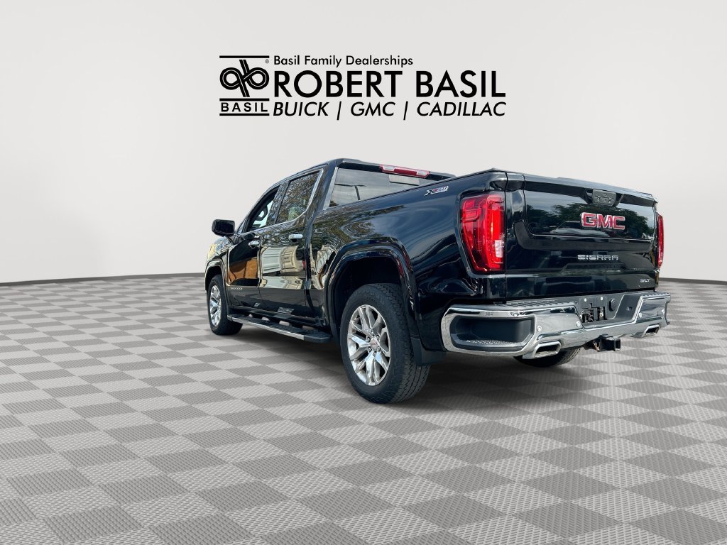 Used 2020 Black GMC SLT image 6