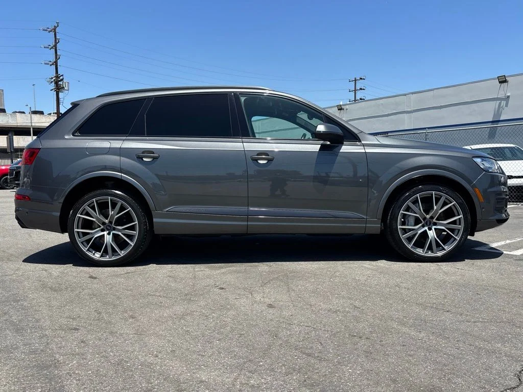 Used 2019 Samurai Gray Metallic Audi quattro Prestige 55 TFSI image 2