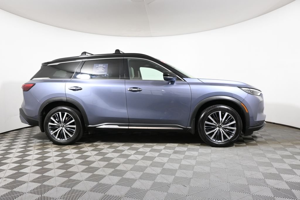 Certified Used 2023 Blue INFINITI Autograph image 8