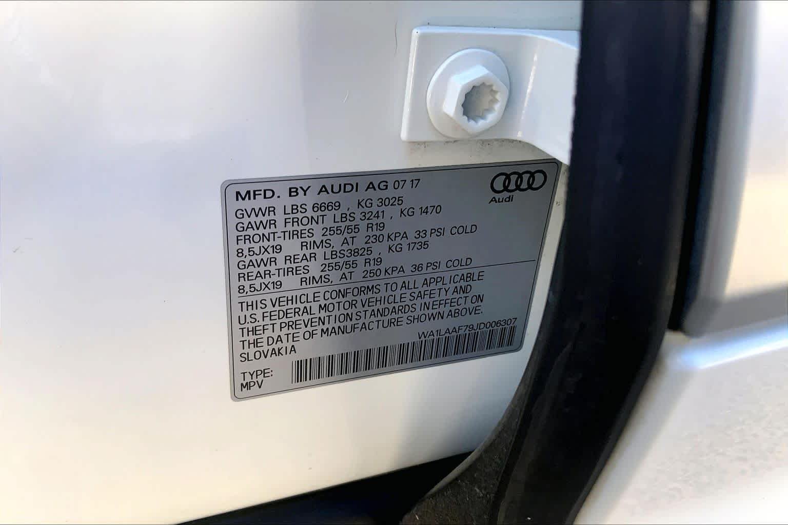 Used 2018 Glacier White Metallic Audi Premium Plus image 32