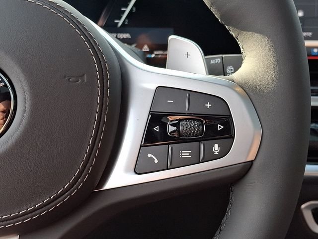 New 2027 Black Sapphire Metallic BMW xDrive40i image 19