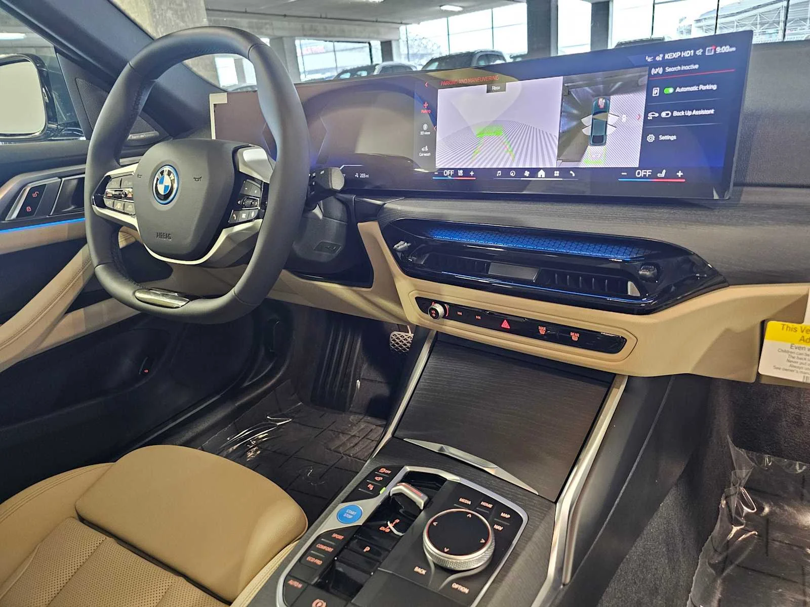 New 2026 Cape York Green Metallic BMW xDrive40 image 39