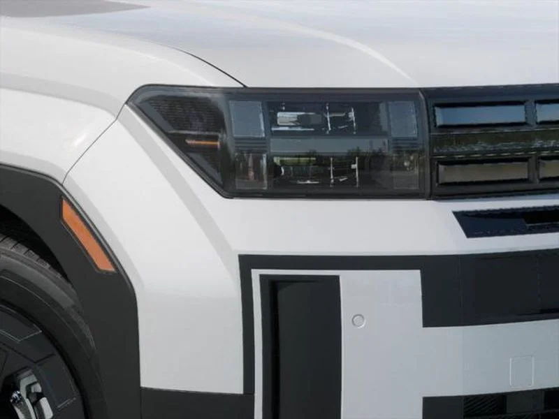 New 2026 Serenity White Hyundai XRT image 9