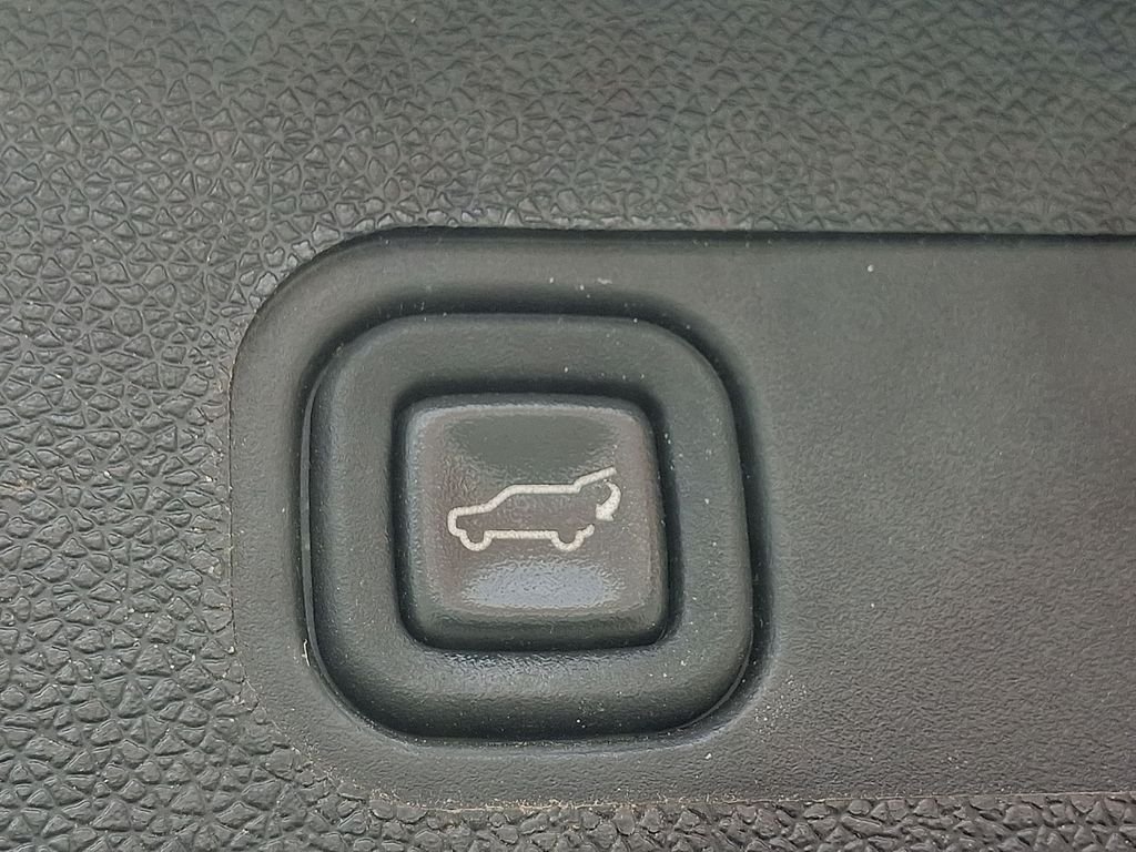 Used 2012 Black Chevrolet LTZ image 29
