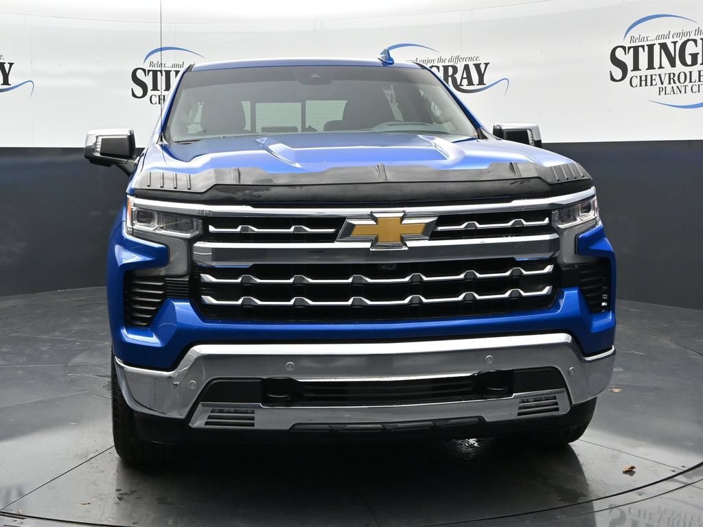2023 Chevrolet Silverado 1500 LTZ - Photo 2