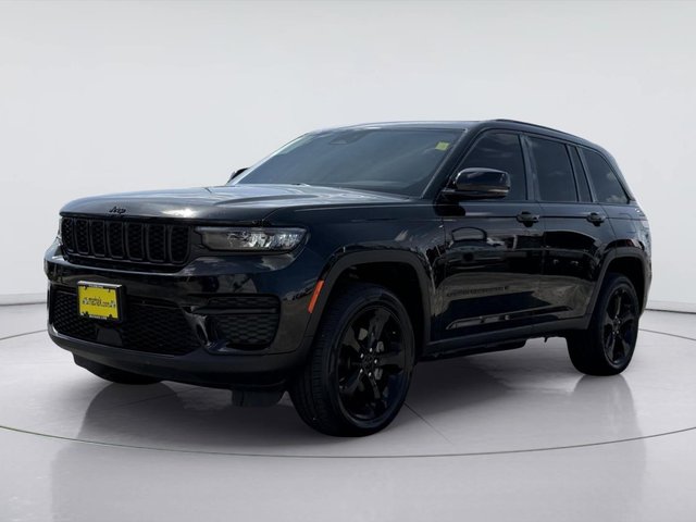 2022 Jeep Grand Cherokee Altitude
