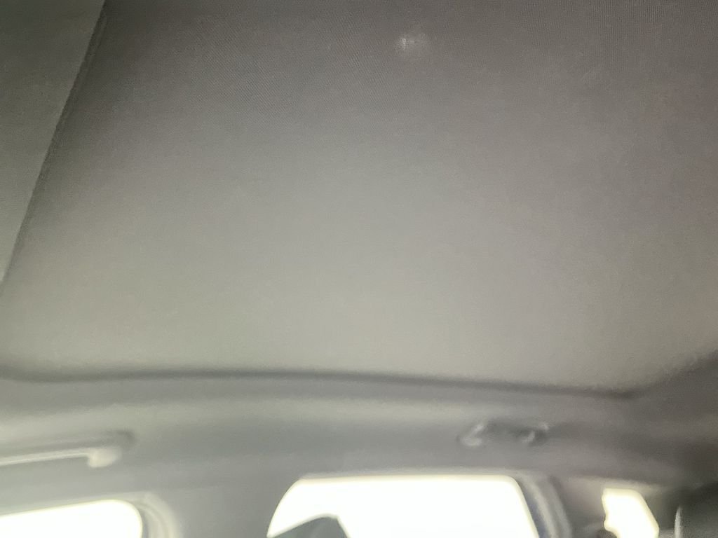 Used 2023 Blue Kia X-Pro image 22