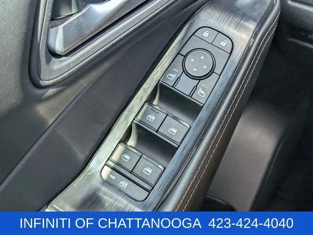 Used 2024 White Nissan SV image 25