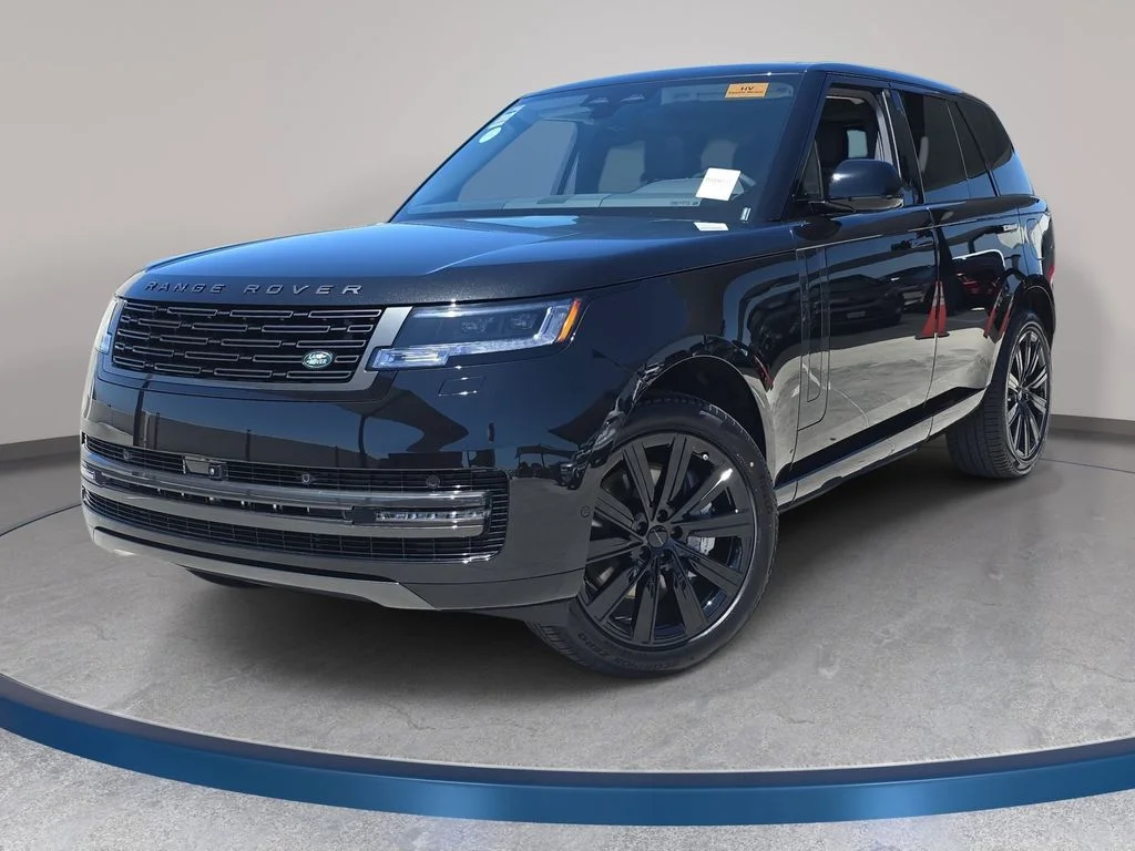 2026 Land Rover Range Rover 3.0 PHEV SE SWB's photo