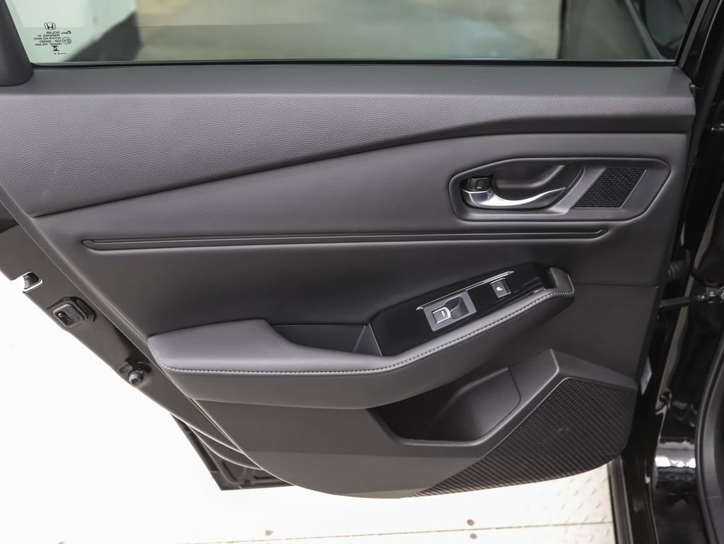 Used 2024 Crystal Black Pearl Honda Touring image 18