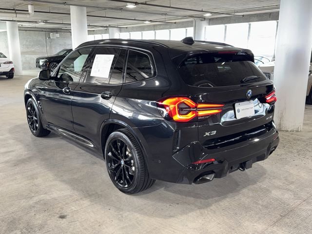 Used 2023 Black Sapphire Metallic BMW sDrive30i image 6