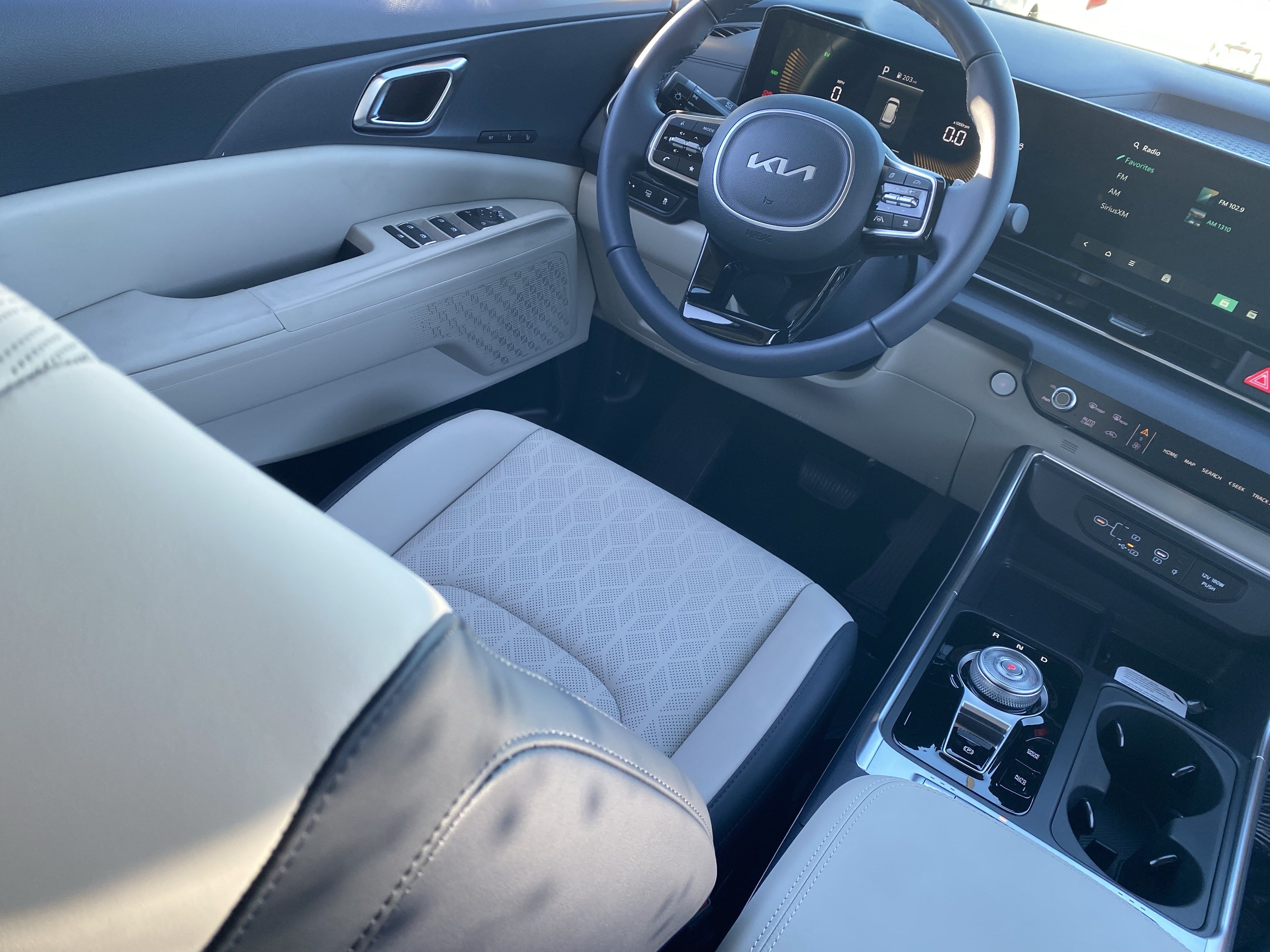 New 2026 Ivory Silver Kia EX image 12