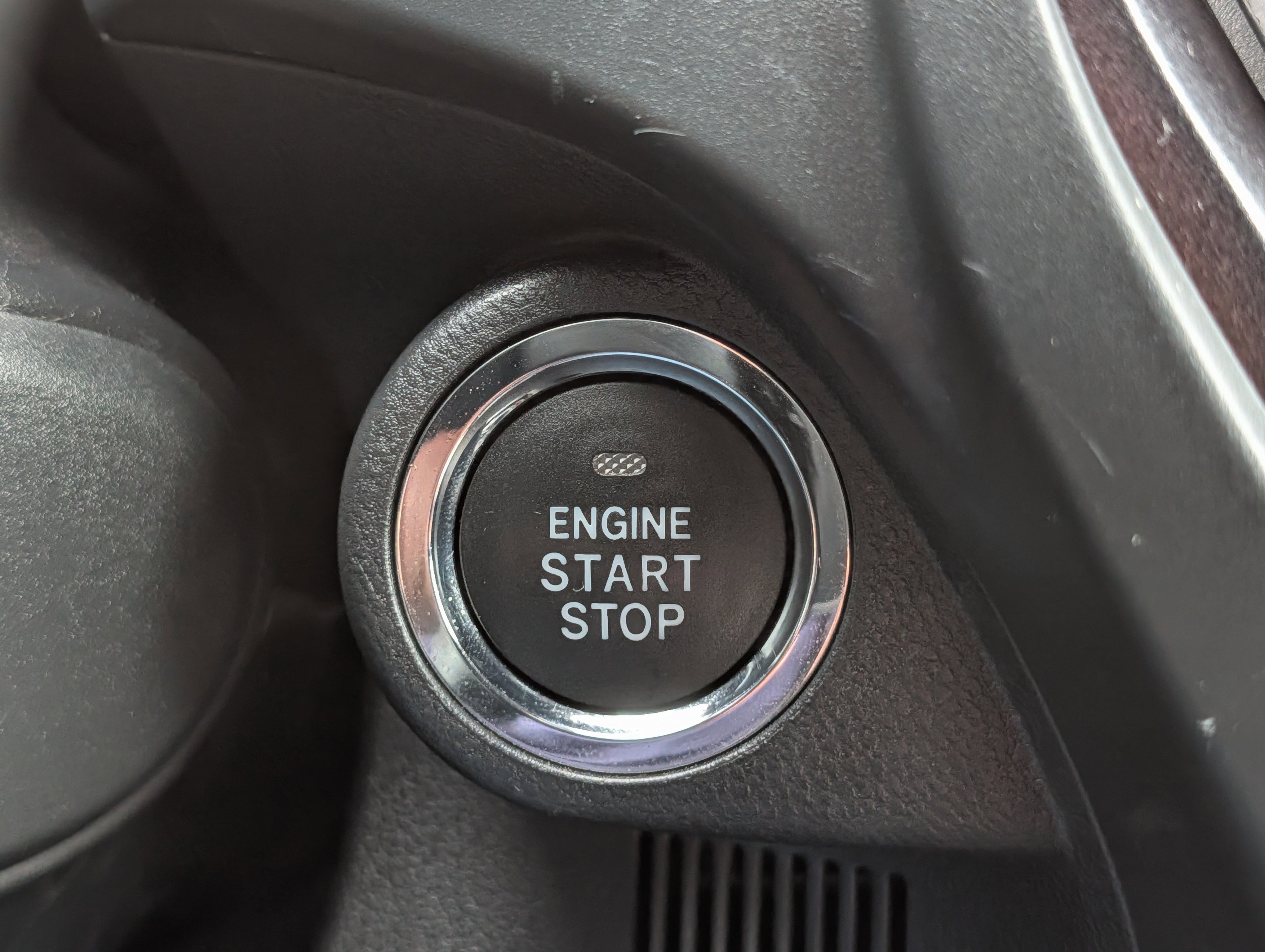 Used 2025 Magnetite Gray Metallic Subaru Premium image 29