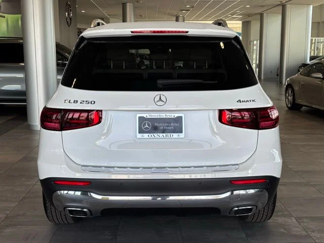 New 2026 White Mercedes-Benz GLB 250 image 4
