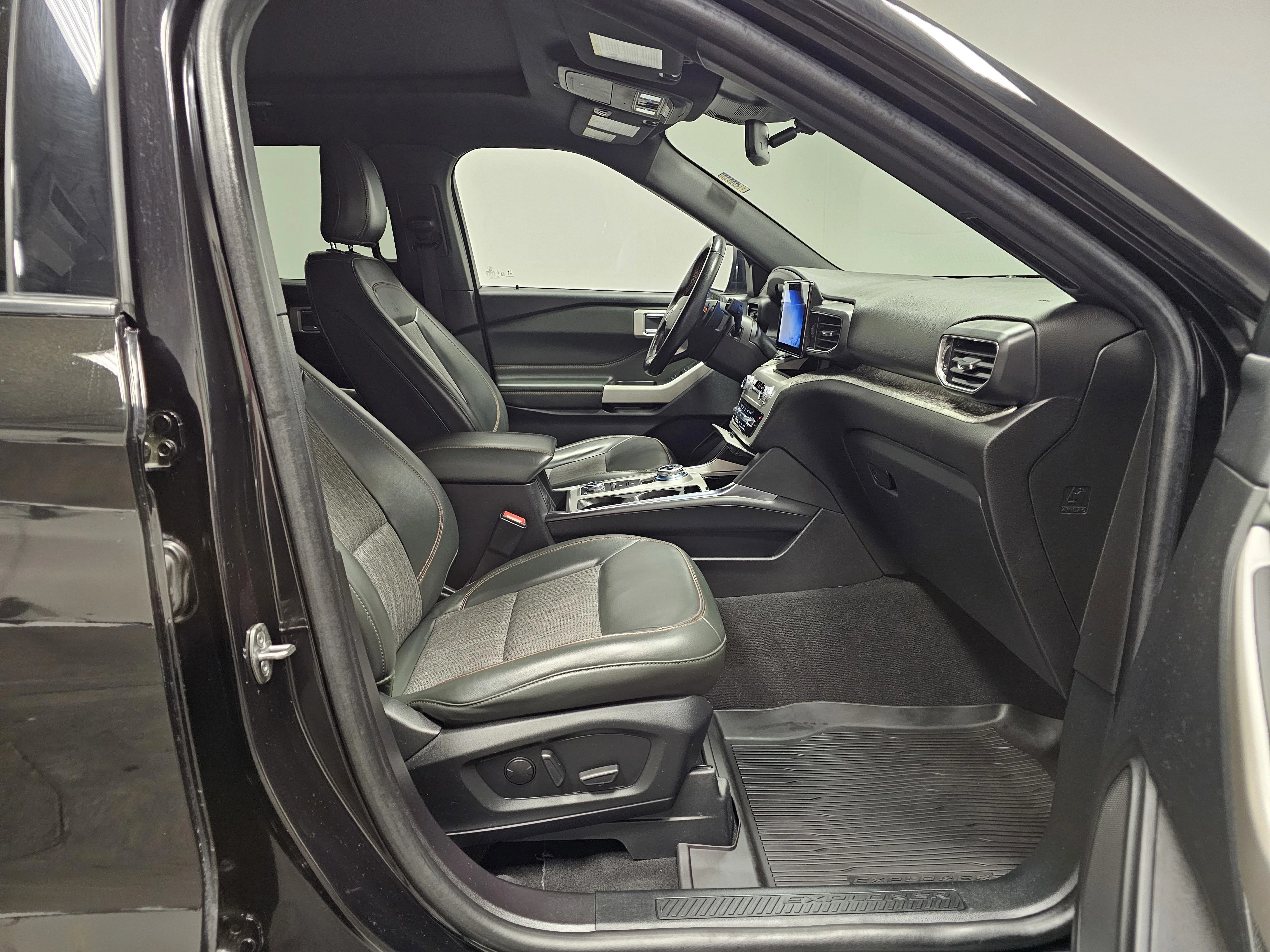 Used 2023 Black Metallic Ford Timberline image 16