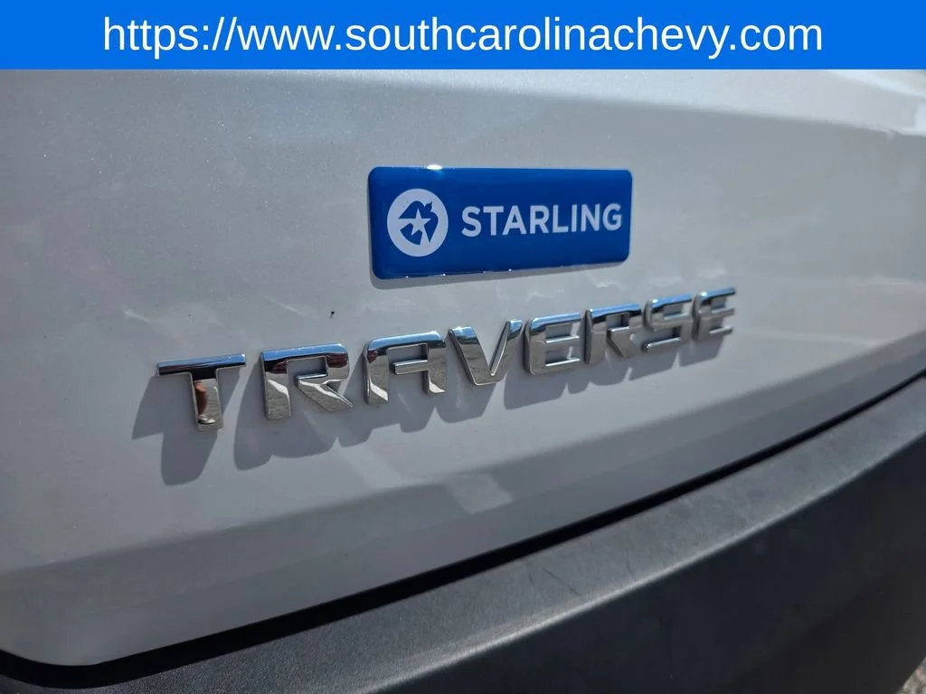Used 2023 Iridescent Pearl Tricoat Chevrolet LT Leather image 38