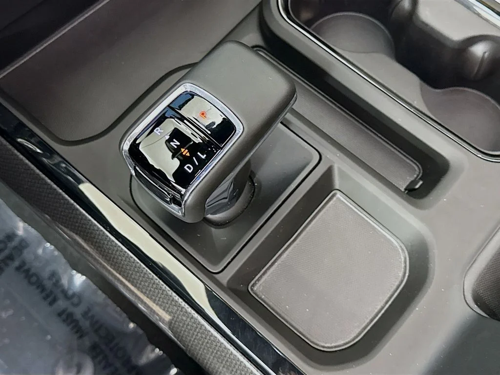 Used 2026 White Chevrolet ZR2 image 18