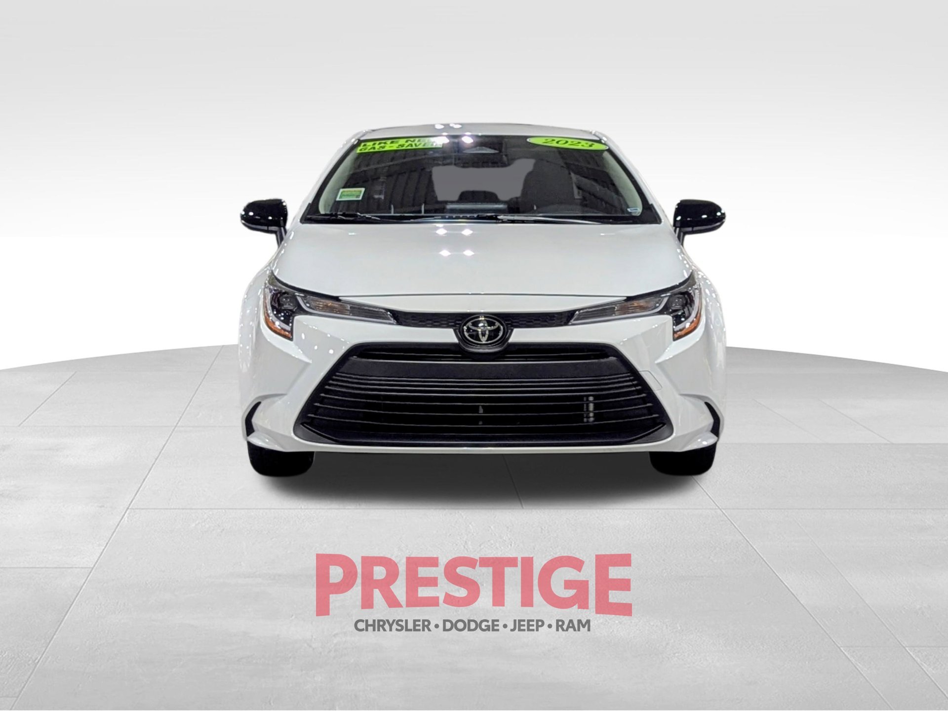 Used 2023 White Toyota LE image 3